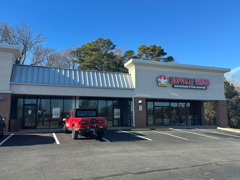 Primary Photo Of 14501 Warwick Blvd, Newport News Unknown For Lease