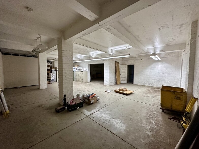 More Photos Of 241 Marquette St, LaSalle Office For Sale