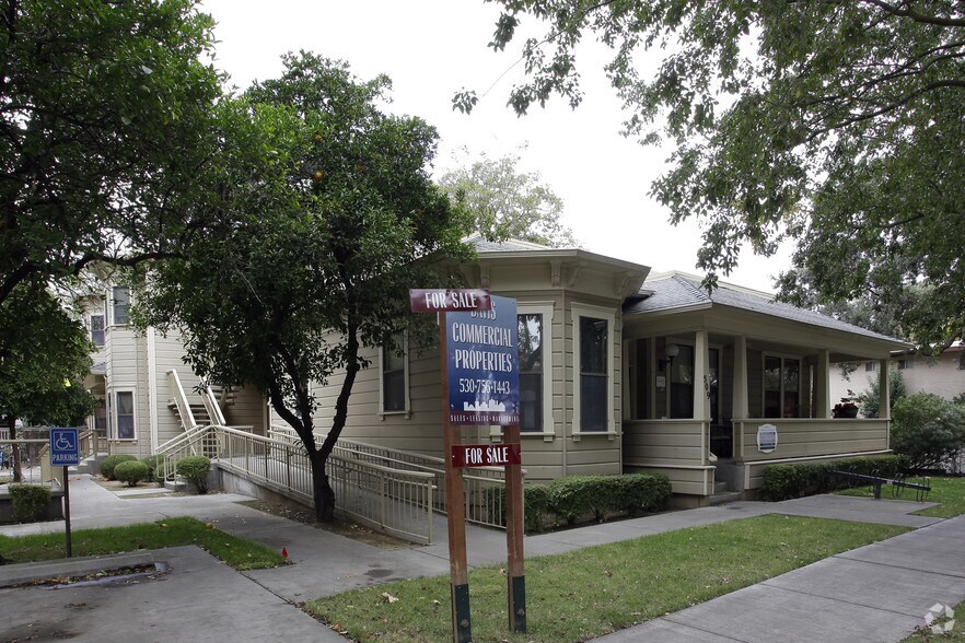 More Photos Of 509 4th St, Davis Office Residential For Lease