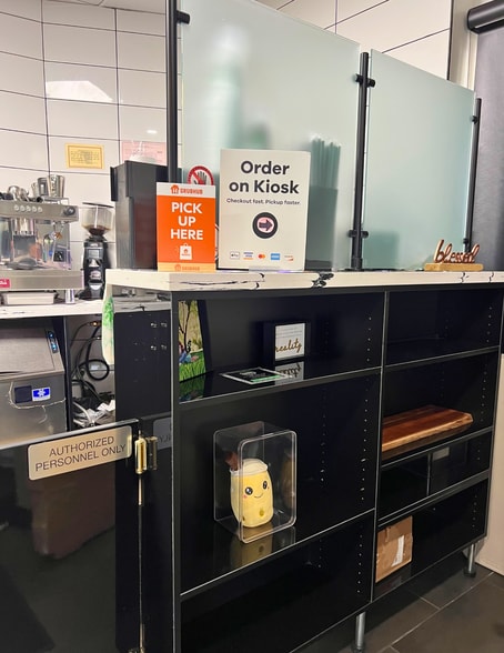 More Photos Of 2618 Telegraph Ave, Berkeley Apartments For Lease