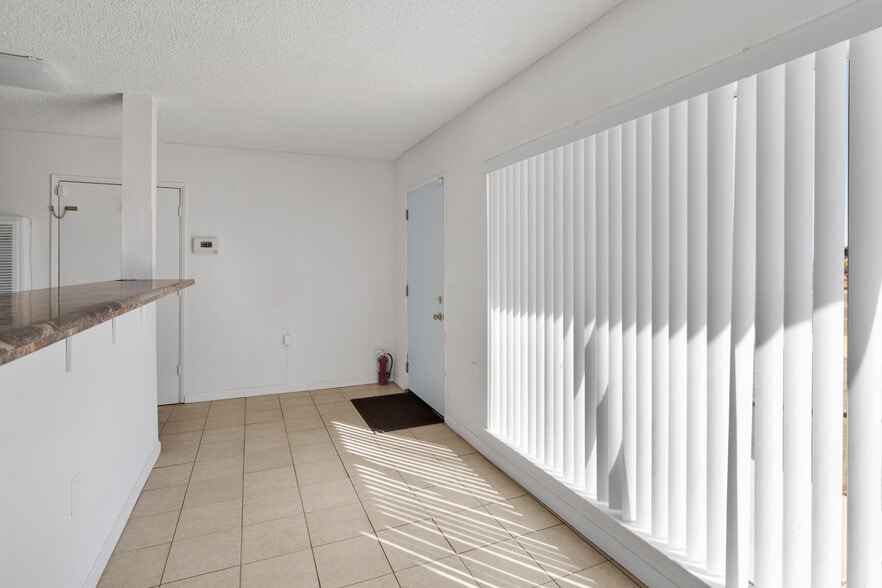 More Photos Of 9464 Hesperia Rd, Hesperia Freestanding For Sale