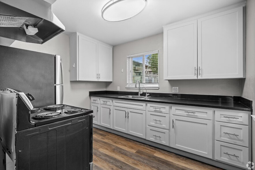 More Photos Of 439-441 S 5th St, San Jose Apartments For Sale