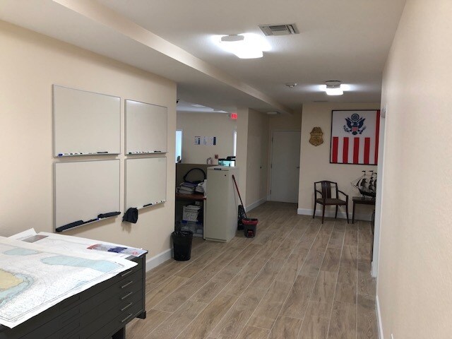 More Photos Of 101350 Overseas Hwy, Key Largo Office For Sale
