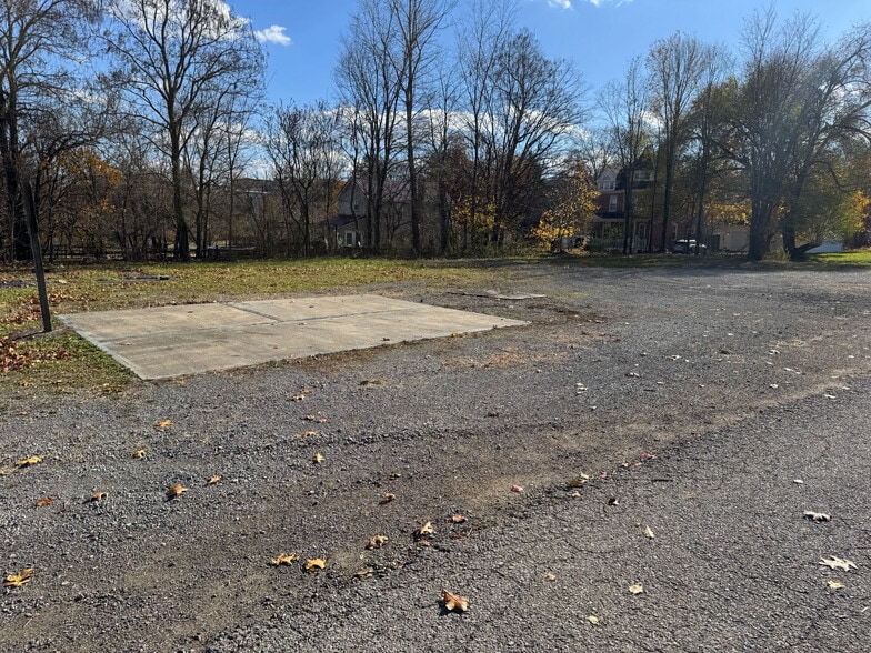 More Photos Of 101 Randolph St, Wayne Warehouse For Sale