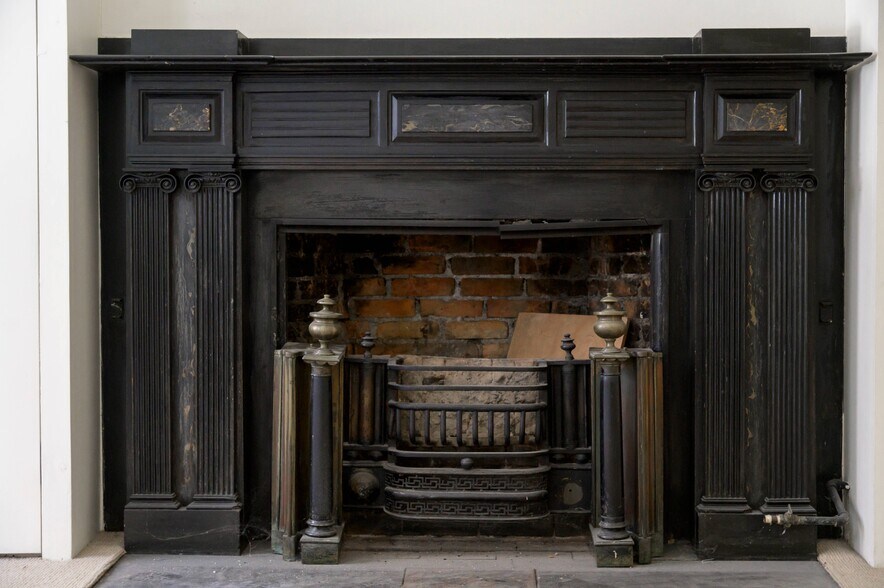 More Photos Of 51 Market St, New York Apartments For Sale