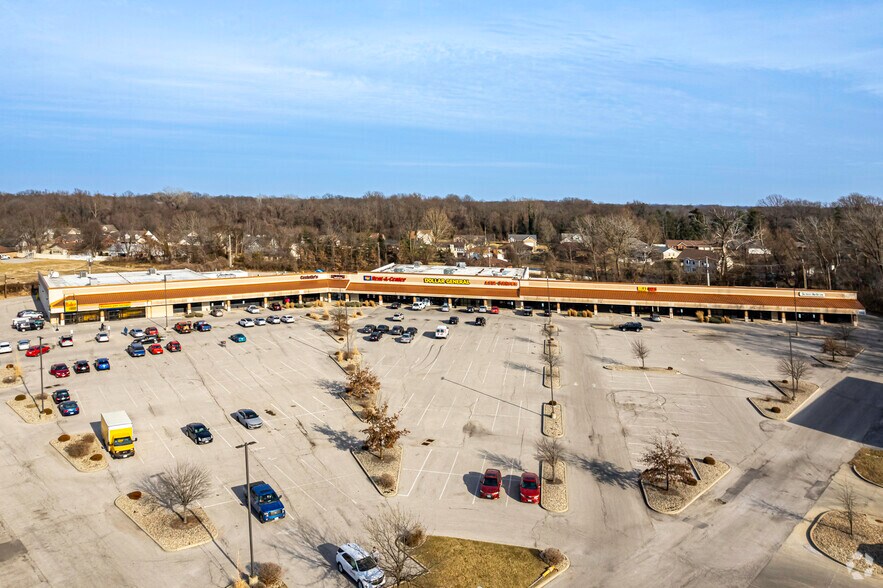 More Photos Of 1948-1982 Vandalia St, Collinsville Unknown For Lease