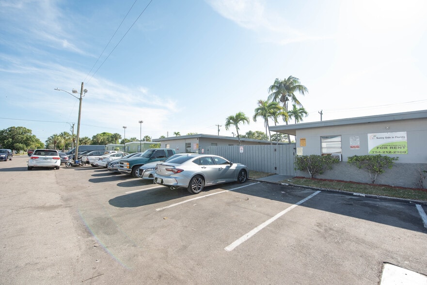 More Photos Of 821-825 NW 10th Ter, Fort Lauderdale Apartments For Sale