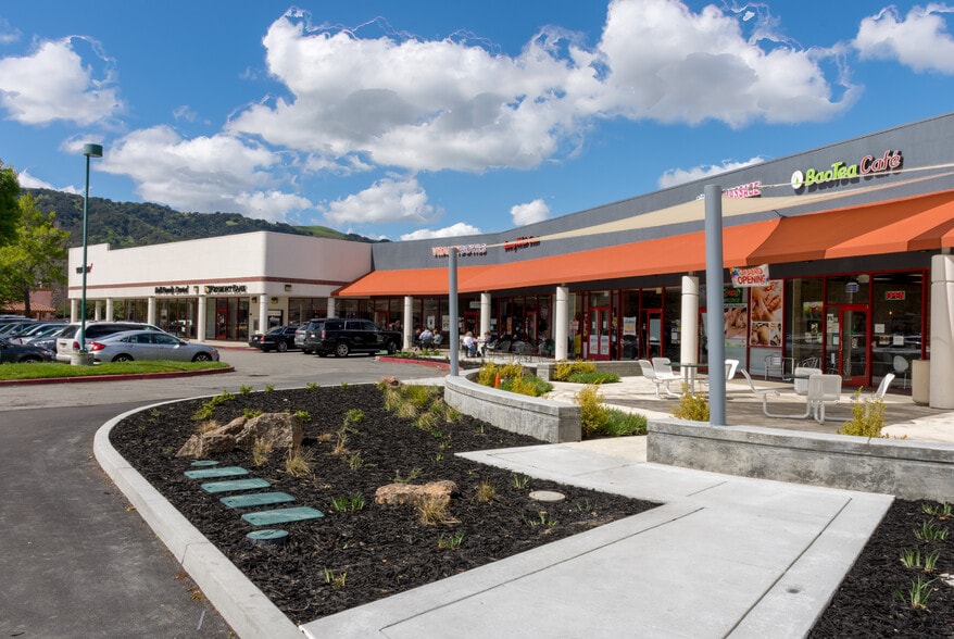 More Photos Of 6654 Koll Center Pky, Pleasanton Freestanding For Lease