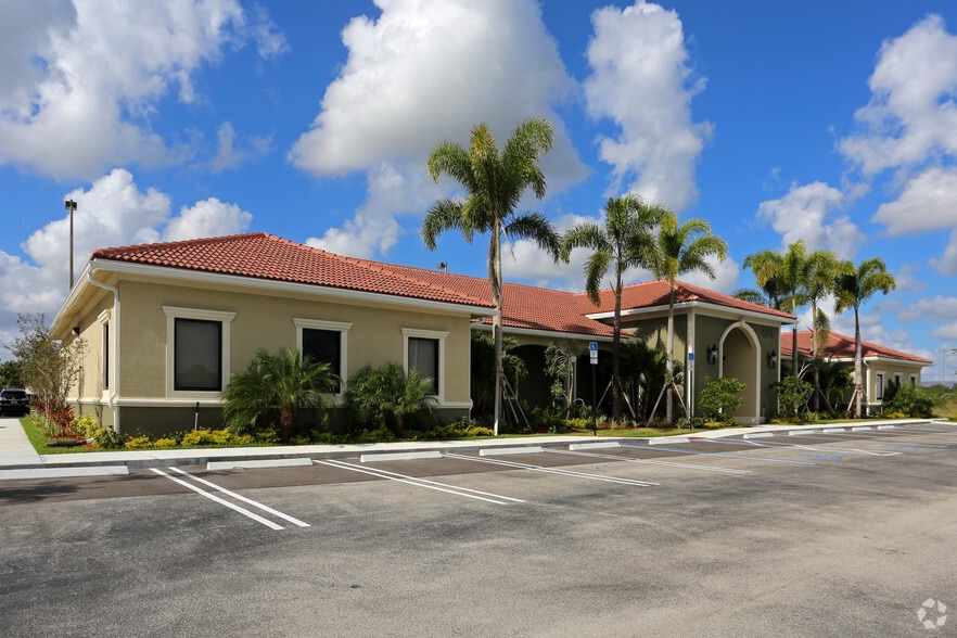 More Photos Of Lake Whitney Campus, Port Saint Lucie Medical For Lease