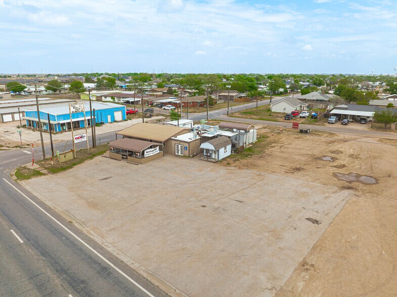 More Photos Of 410 Lamesa Hwy, Stanton Specialty For Sale