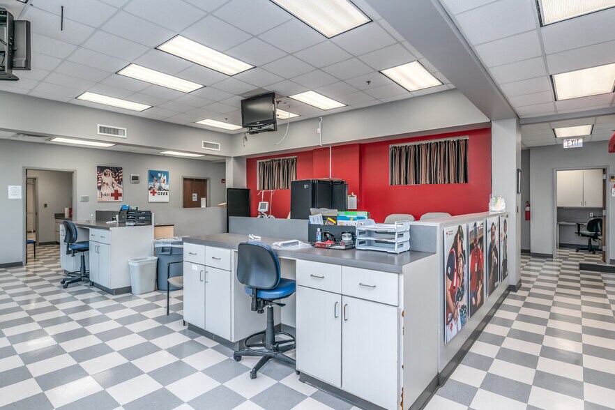 More Photos Of 5015 Woods Crossing Rd, Montgomery Office For Sale