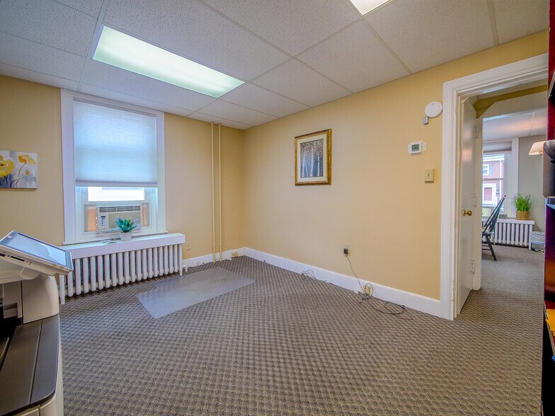 More Photos Of 851 N Providence Rd, Media Office Residential For Sale