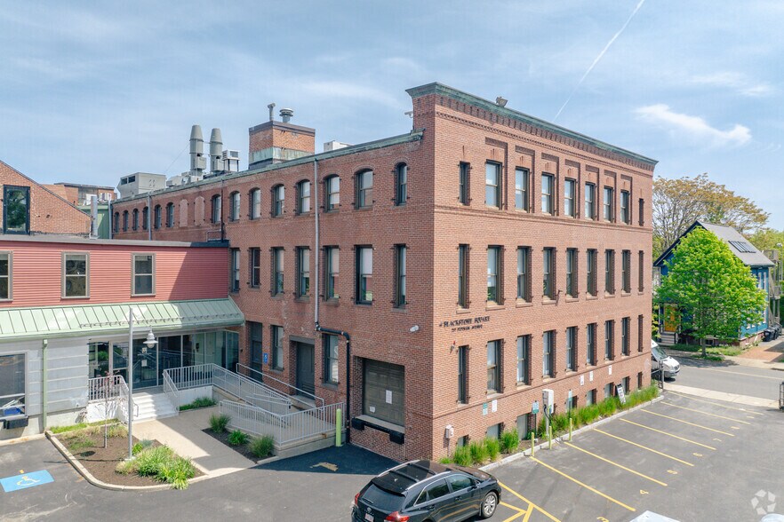 More Photos Of 237 Putnam Ave, Cambridge Office For Lease