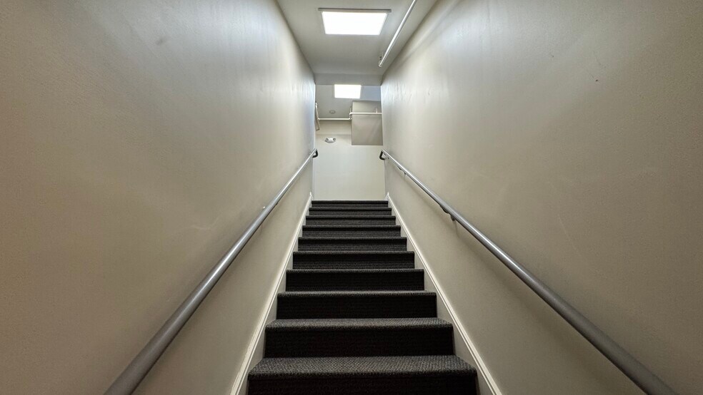 More Photos Of 312-314 W Broad St, Quakertown Office For Sale