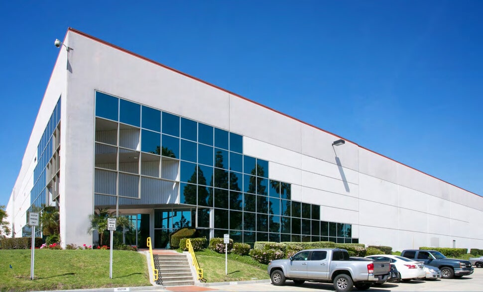 More Photos Of 5491 E Francis St, Ontario Warehouse For Sale