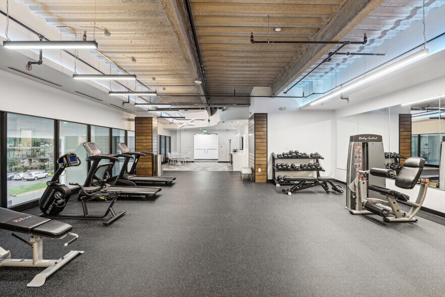 More Photos Of 6100 Executive Blvd, Rockville Office For Lease