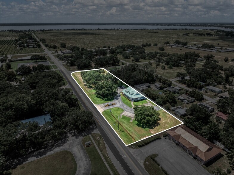 More Photos Of 405 W Interlake Blvd, Lake Placid Office For Sale