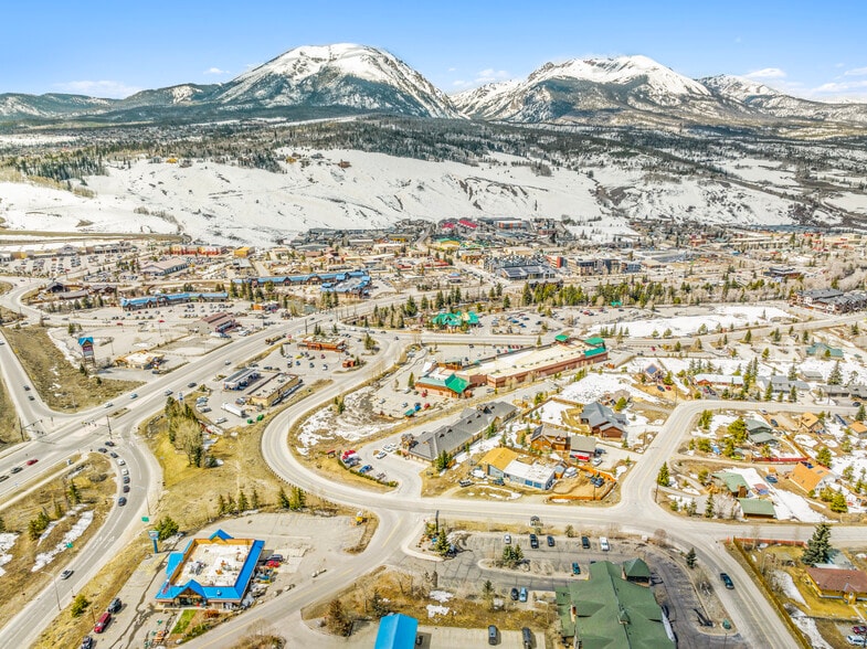 More Photos Of 265 Tanglewood Ln, Silverthorne Medical For Sale