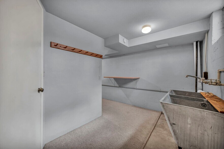 More Photos Of 588 Saint Lawrence Ave, Reno Multifamily For Sale
