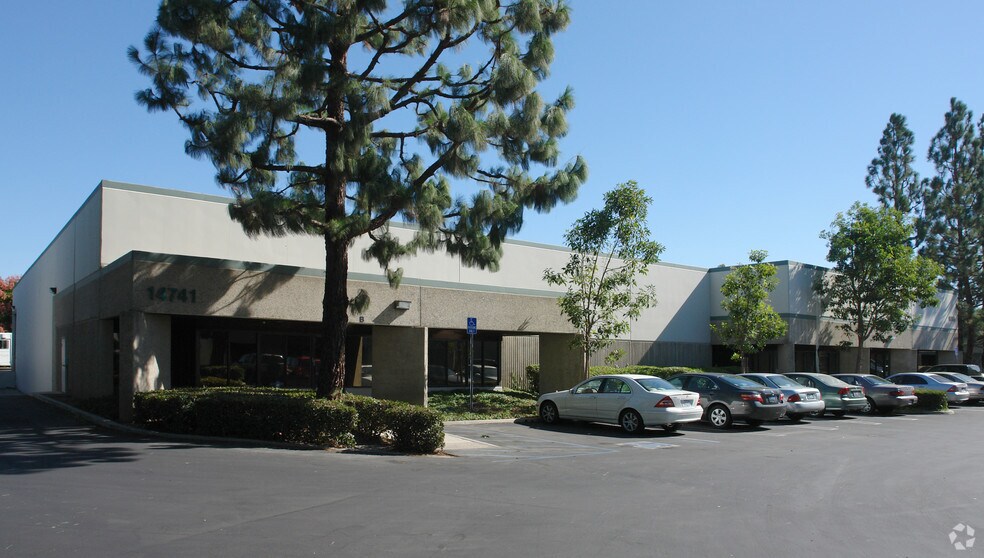 More Photos Of 14751 Franklin Ave, Tustin Light Distribution For Lease