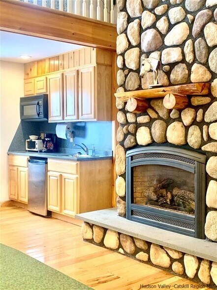 More Photos Of 218 NY-296, Windham Hotel For Sale
