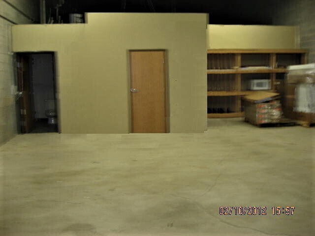 More Photos Of 21291 Hilltop St, Southfield Research And Development For Lease