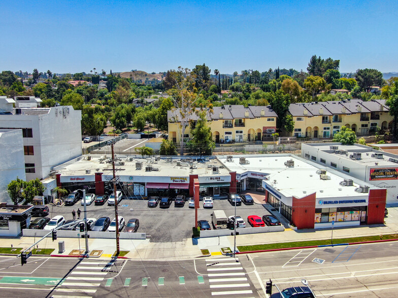 Primary Photo Of 22982-23010 Ventura Blvd, Woodland Hills Storefront For Sale