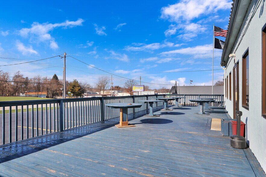 More Photos Of 2816 Route 120, Mchenry Restaurant For Sale