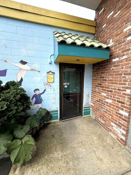 More Photos Of 259 Main st, Woonsocket Restaurant For Sale