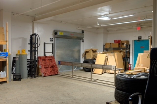 More Photos Of 1 Lexington & Revere Ave, Bethpage Warehouse For Sale
