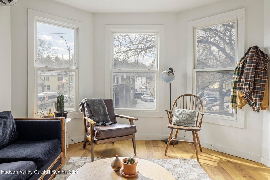 More Photos Of 346 Broadway, Kingston Storefront Retail Residential For Sale