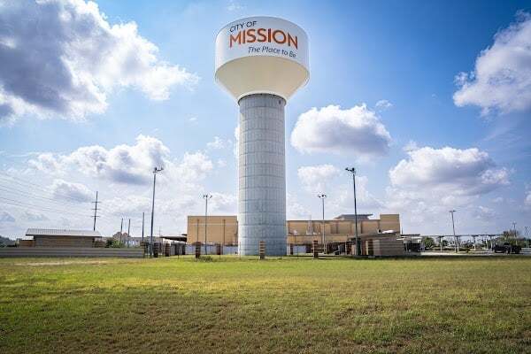 More Photos Of 101 Grapefruit Blvd, Mission Hotel For Sale