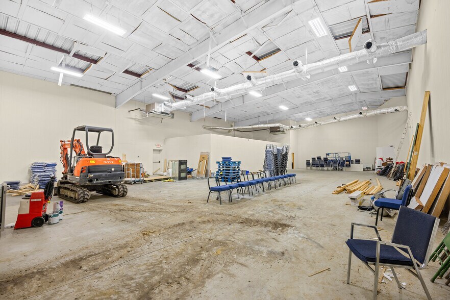 More Photos Of 69 Jessamine Ave, Georgetown Flex For Sale