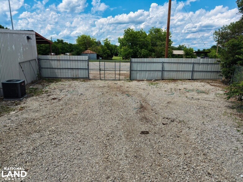 More Photos Of 406 Hwy 254 East, Ranger Industrial For Sale