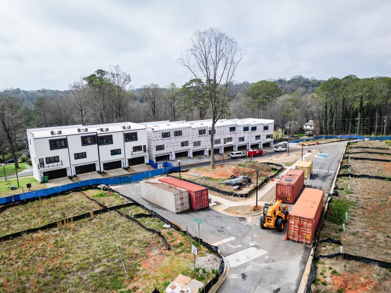 More Photos Of 2766 White Oak Dr, Decatur Religious Facility For Sale