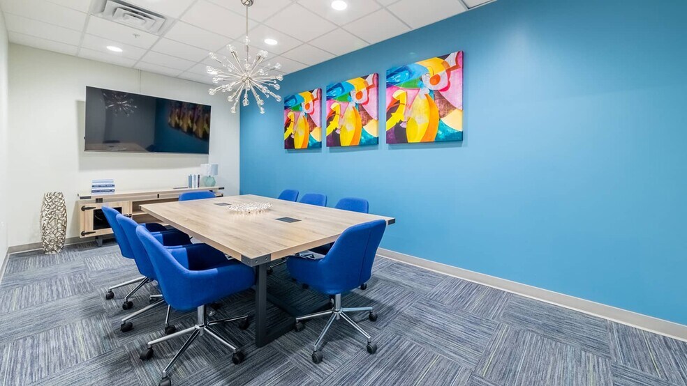 More Photos Of 11211 Taylor Draper Ln, Austin Office For Lease
