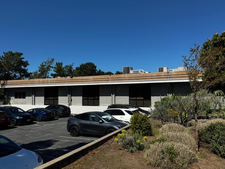 More Photos Of 19 Davis Dr, Belmont Office For Lease