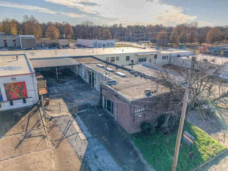 More Photos Of 2489 Parkway Pl, Memphis Warehouse For Sale