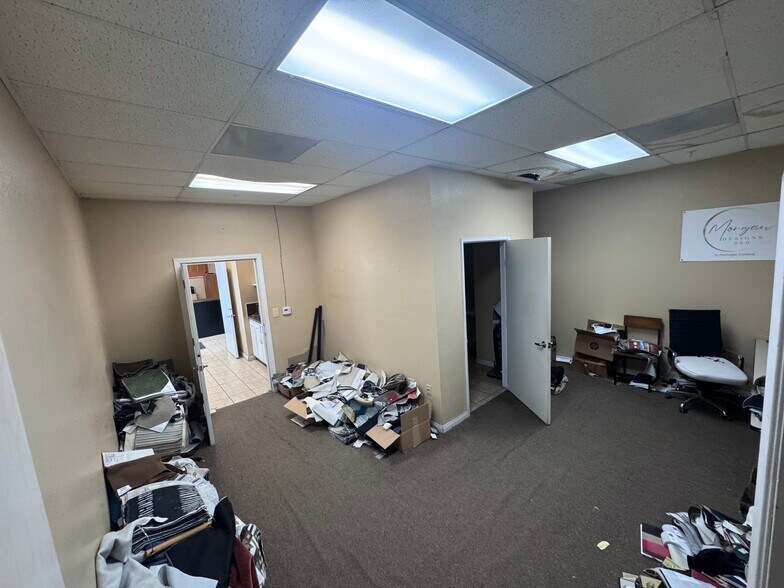 More Photos Of 8454 Trojan St, Pico Rivera Manufacturing For Lease