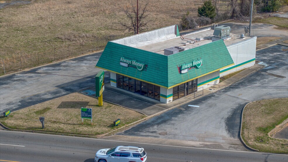 More Photos Of 1716 6th Ave SE, Decatur Funeral Home For Sale