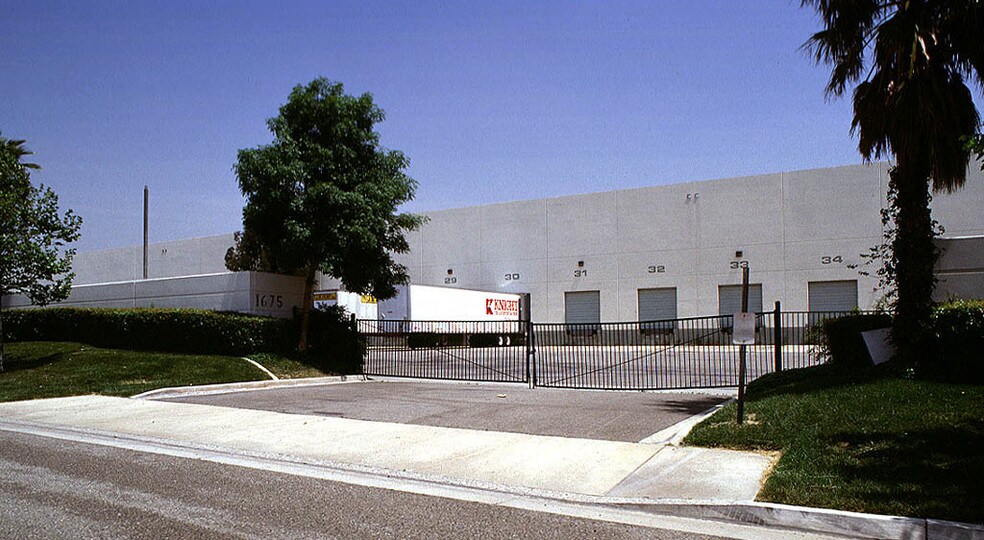 More Photos Of 1670 Champagne Ave, Ontario Warehouse For Lease