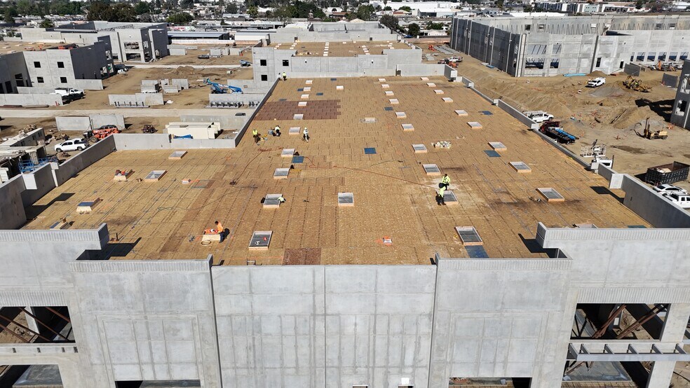 More Photos Of 4486 Mission Blvd, Montclair Warehouse For Sale