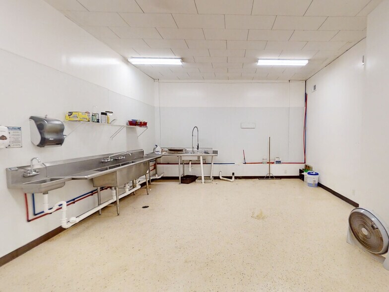 More Photos Of 280 S Main St, Cambridge Springs Storefront Retail Office For Sale