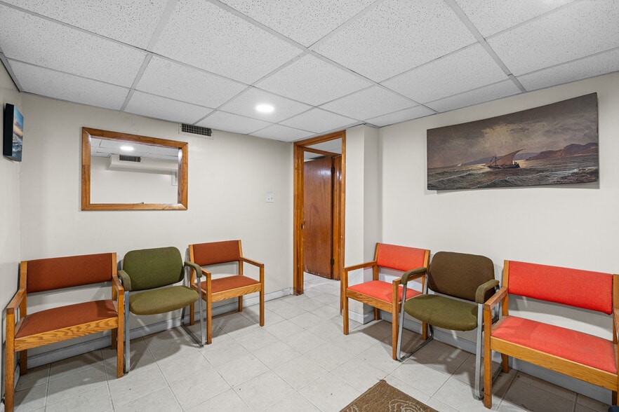 More Photos Of 2746 John F Kennedy Blvd, Jersey City Office For Sale