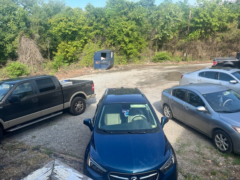More Photos Of , Roanoke Multifamily For Sale