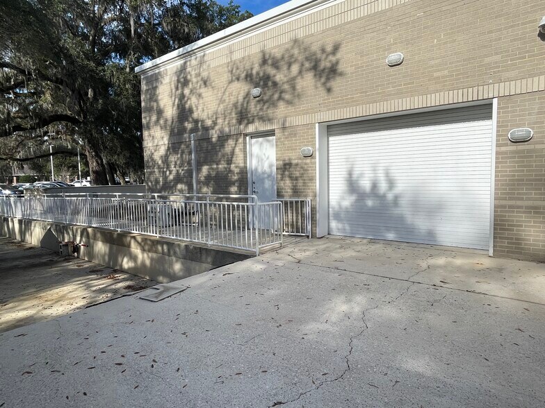 More Photos Of 7525 NW 4th Blvd, Gainesville Medical For Lease