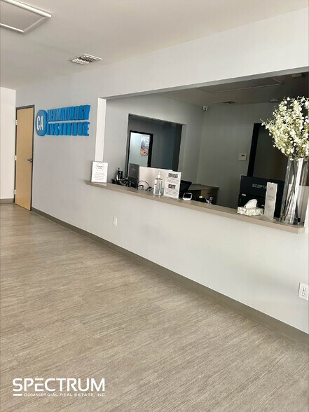 More Photos Of 980 N D St, San Bernardino Medical For Lease