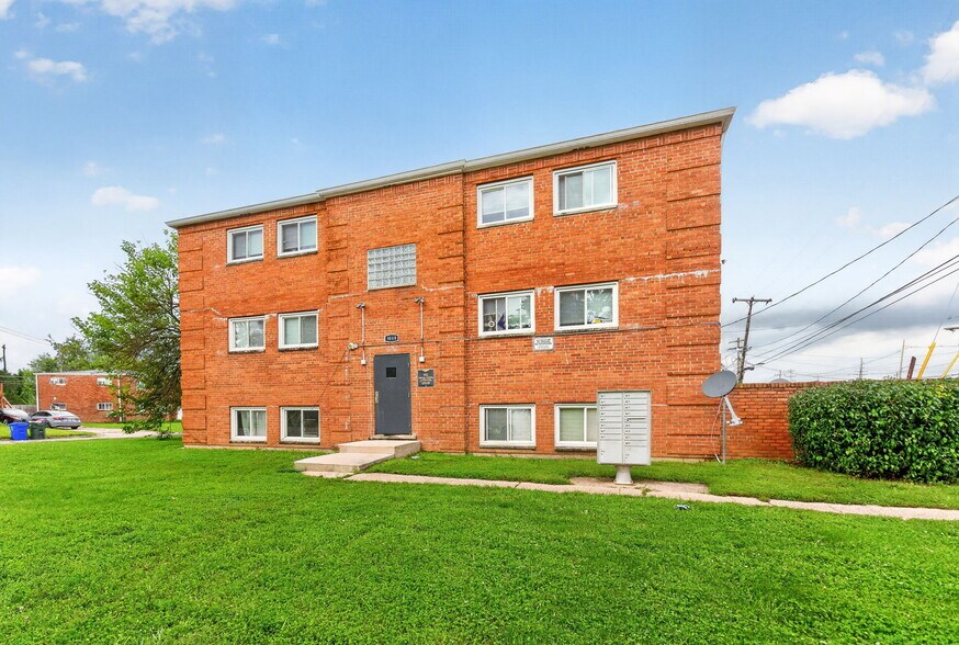More Photos Of 3670 Seabrook Ave, Columbus Apartments For Sale