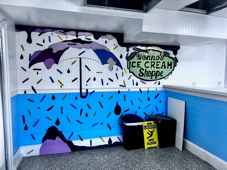 More Photos Of 270 Seabury St, Fall River Storefront For Sale