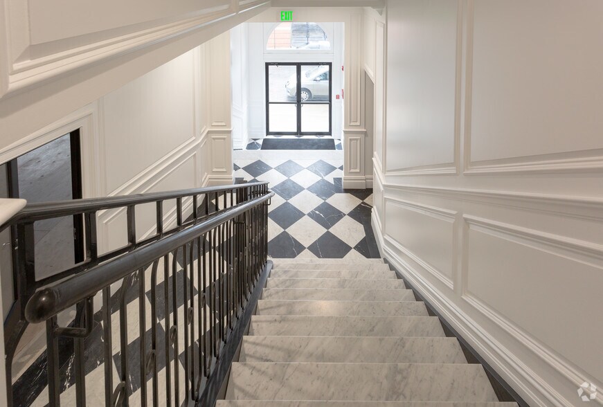 More Photos Of 111 Washington St, Paterson Medical For Lease